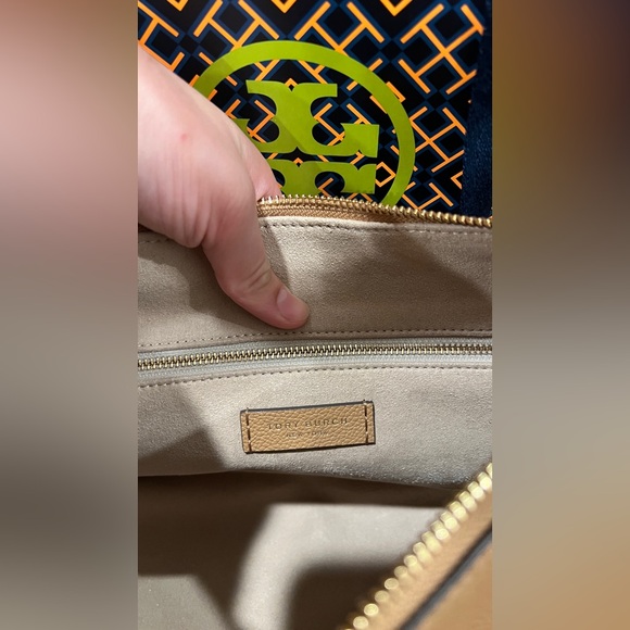 Tory Burch Camel Brown (TIRAMISU) Shoulder Bag New Style 2026. Brand new - Picture 6 of 9
